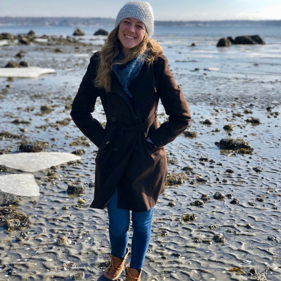 Meet your Posher, Ali - Picture 2 of 6